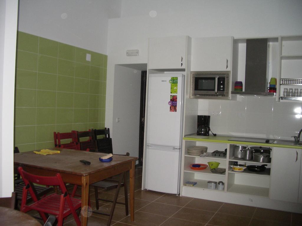 Hostel El Castillo Aninon Bagian luar foto